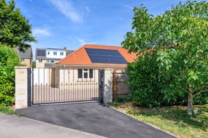 Gated Driveway- click for photo gallery